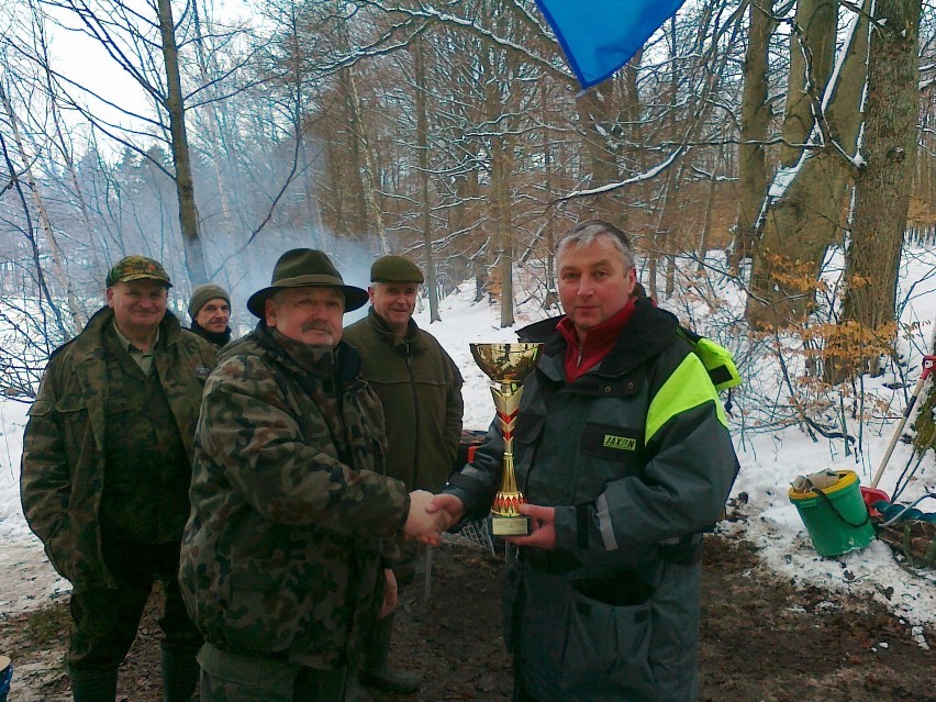 Gmina Miastko. Zawody wędkarskie w Dolsku. Wygrał Zenon Sztobnicki