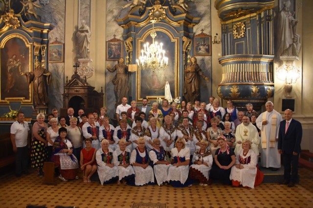 Z okazji wspomnienia św. Marty - patronki gospodyń domowych w Kobylance odbyło się spotkanie członkiń KGW z gminy Gorlice.