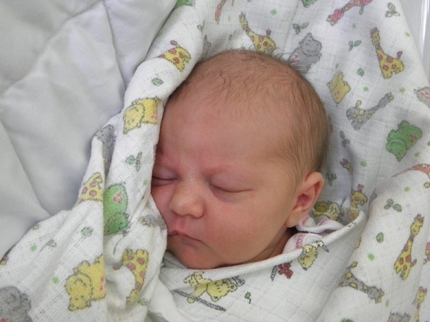 Łucja Tomala, córka Beaty i Fabiana, urodziła się 4 maja o...