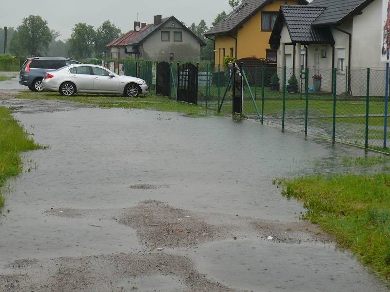 Powiat nowotomyski pod wodą [FOTO]