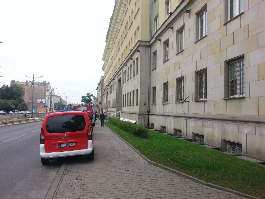 Kobieta oblana kwasem w sądzie na Kościuszki w Łodzi
