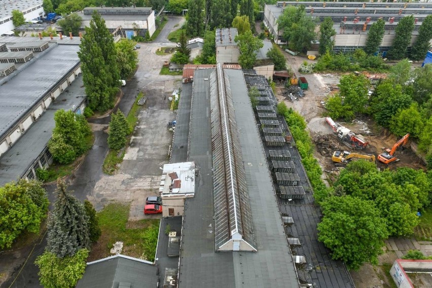 Rozpoczęło się wyburzanie budynków na terenie Grupy...