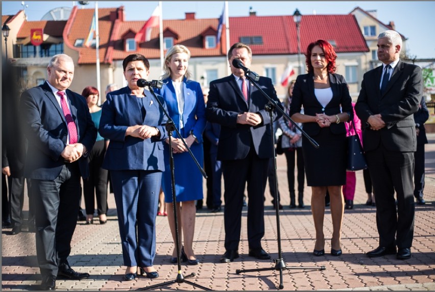 Beata Szydło przyjechała do Łomży poprzeć Agnieszkę Muzyk w...