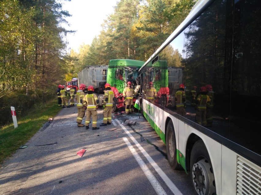 Wypadek na trasie pomiędzy Wejherowem a Piaśnicą - 5 października 2021