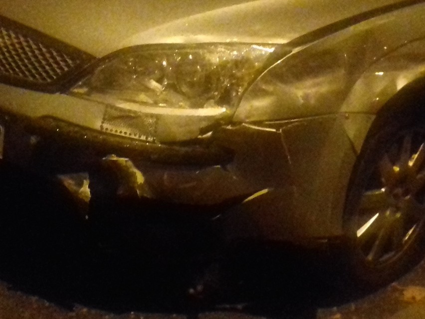 33-latek z Wielunia uderzył w cztery samochody, po czym spokojnie zaparkował i poszedł do domu [FOTO]