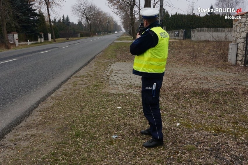 Zatrzymali 40 kierowców, którzy jechali za szybko