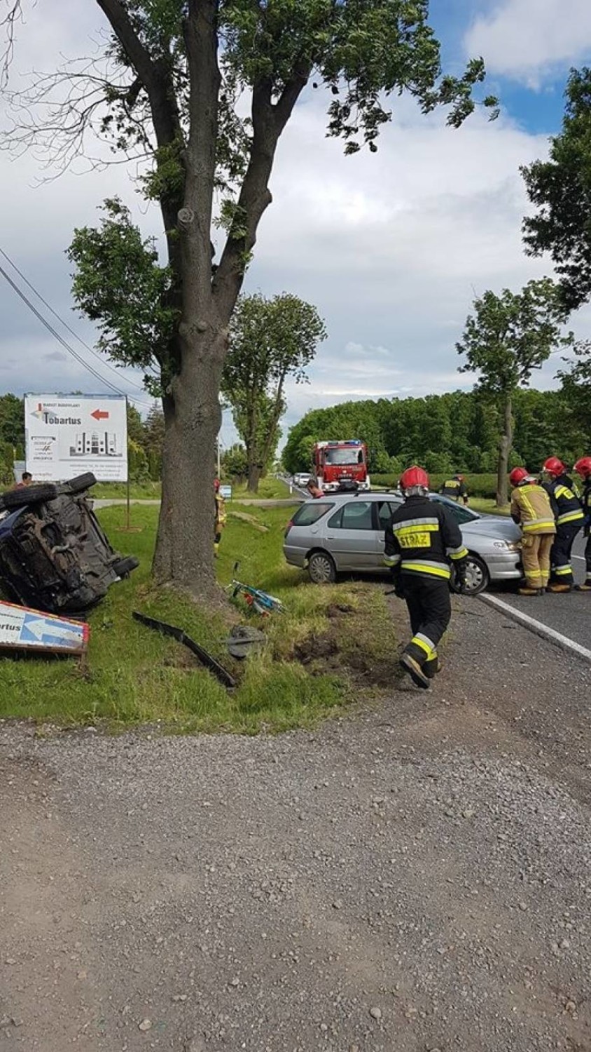 W Pamiętnej pod Skierniewicami kolejny wypadek. Sprawca uciekł z miejsca zdarzenia [ZDJĘCIA]