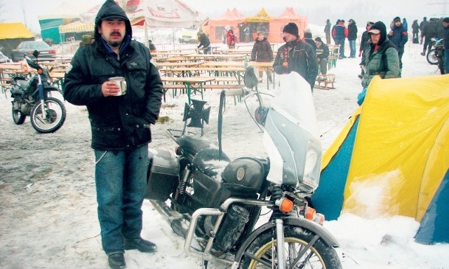 9-10.01 W V Zimowym Zlotcie Pingwina na Ajsce uczestniczyło kilkuset motocyklistów