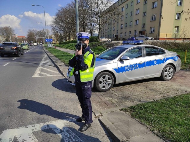Kontrole policji na drogach Piotrkowa i powiatu trwały cały dzień