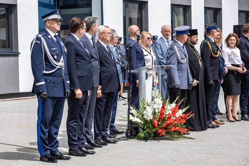 Małopolskie obchody Święta Policji. Była msza święta, medale i awanse [ZDJĘCIA]