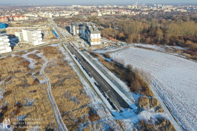 850 mieszkań społecznych wybuduje przy ul. Wołyńskiej w Rzeszowie spółka Społeczna Inicjatywa Mieszkaniowa, którą założy Miasto Rzeszów i Krajowy Zasób Nieruchomości.