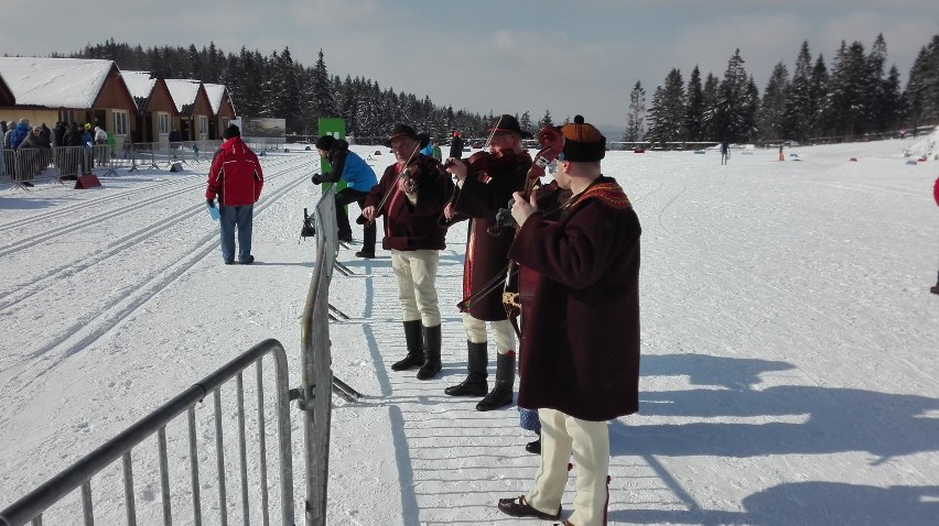 Bieg narciarski o Istebniański Bruclik: piękna pogoda i świetna zabawa na Kubalonce w Istebnej (Zdjęcia)