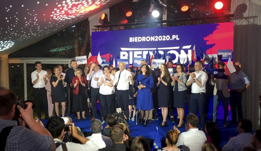 Robert Biedroń w Legnicy otrzymał 1 027 głosów. To 2,43%.