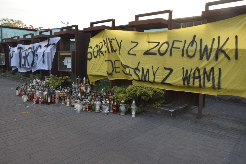 Kopalnia Zofiówka w Jastrzębiu: tłumy kibiców uczciły pamięć...