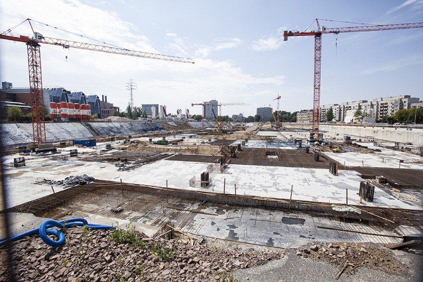 Zdjęcia z wycieczki po budowie Dworca Łódź Fabryczna 28 lipca.