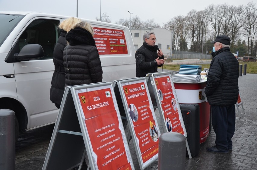 W Głogowie rusza mobilny punkt Powiatowego Urzędu Pracy