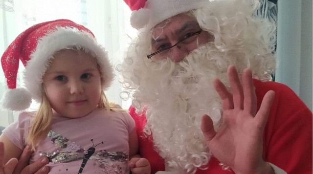 Mikołaj odwiedził dzieci z Gaszyna i okolic. Mikołajkowa odsłona #GaszynChallenge