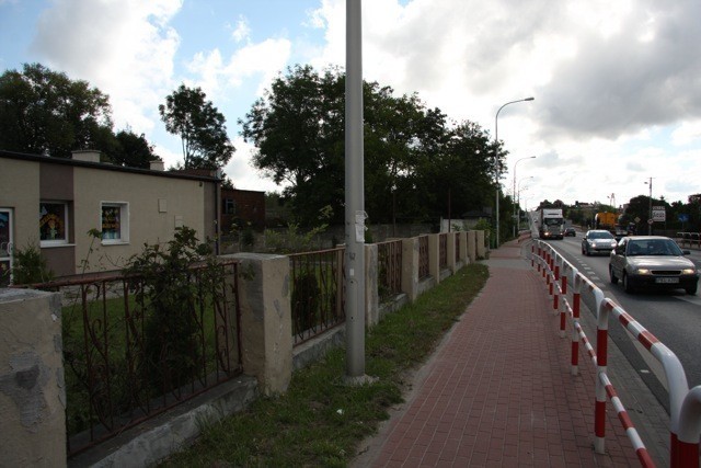 Siedziba przedszkola w Brzeźnie od początku wakacji stoi pusta