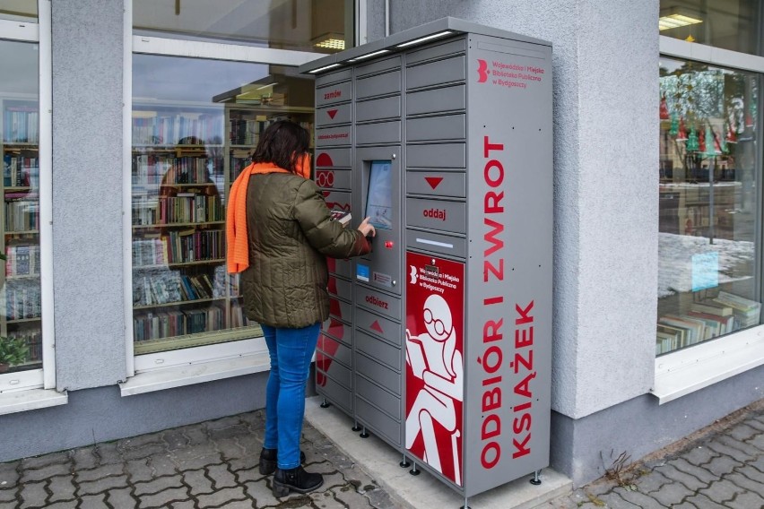 Pierwszy książkomat w Bydgoszczy stanął przy bibliotece na...