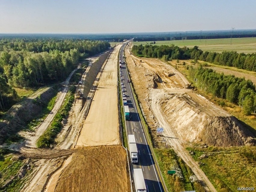 Budowa autostrady A1 w województwie łódzkim: Radomsko -...