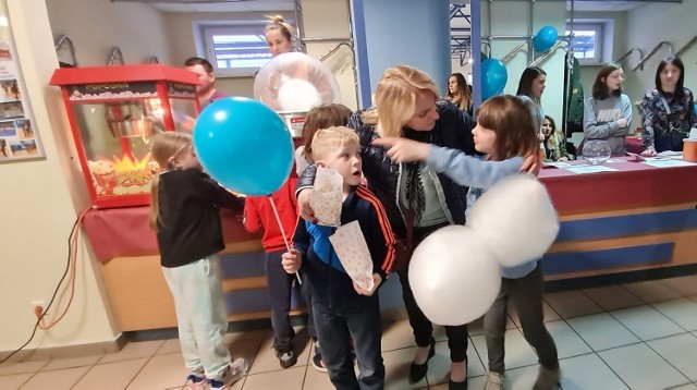 Dzieci z Ukrainy przyjmowała między innymi Edyta Molo, szefowa Miejsko-Gminnego Ośrodka Pomocy Społecznej w Kazimierzy Wielkiej.
