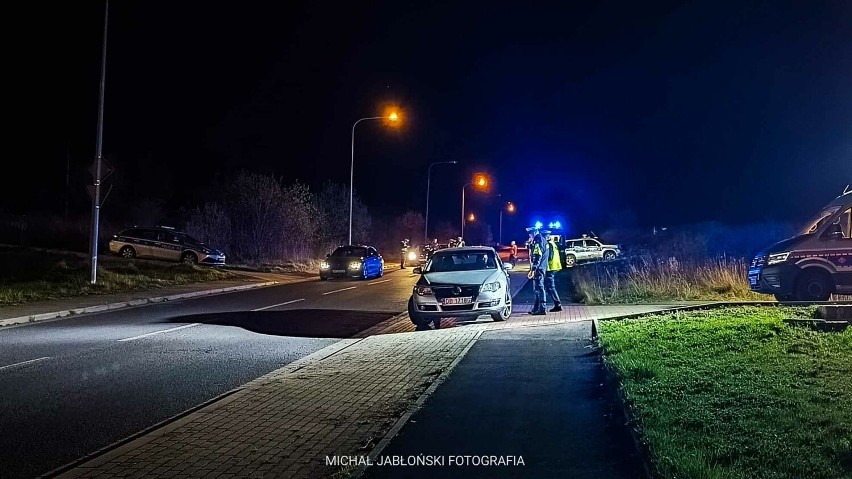 Nocne kontrole policji w Wałbrzychu. Nawet mysz się nie...