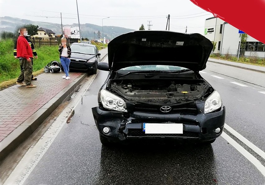 Łącko. Zderzenie "japończyków" na szosie w dolinie Dunajca