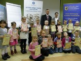 Dzieci plastycznie o Unii Europejskiej. Fundacja Parasol nagrodziła autorów najlepszych prac