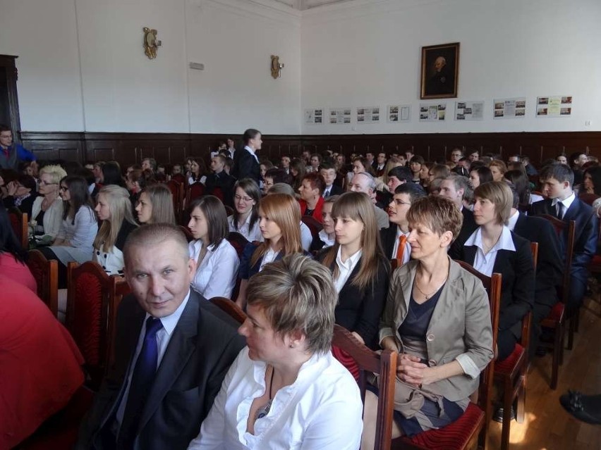 Maturzyści z I LO zakończyli naukę, teraz czeka ich matura