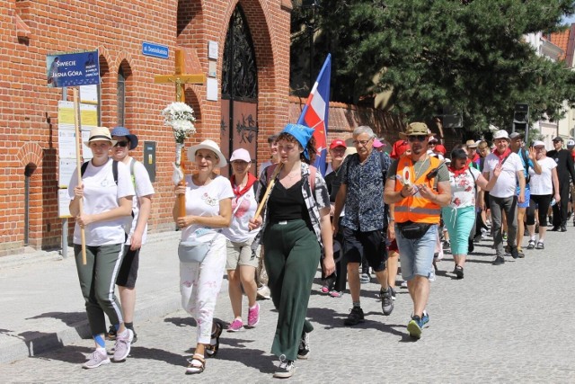 Pielgrzymi ze Świecia zatrzymali się u sióstr w Chełmnie w drodze do Częstochowy