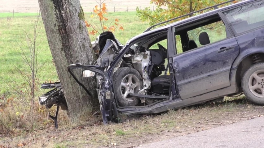 W tragicznym wypadku koło Jesionowa w piątek 18.10.2019...