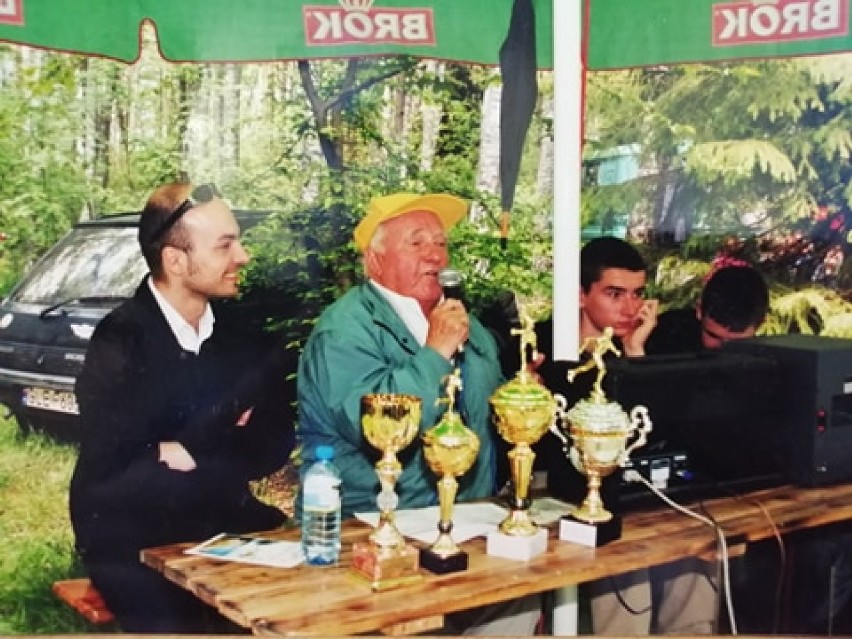 Sportowa impreza w Obliwicach na zdjęciach z naszego "papierowego" archiwum