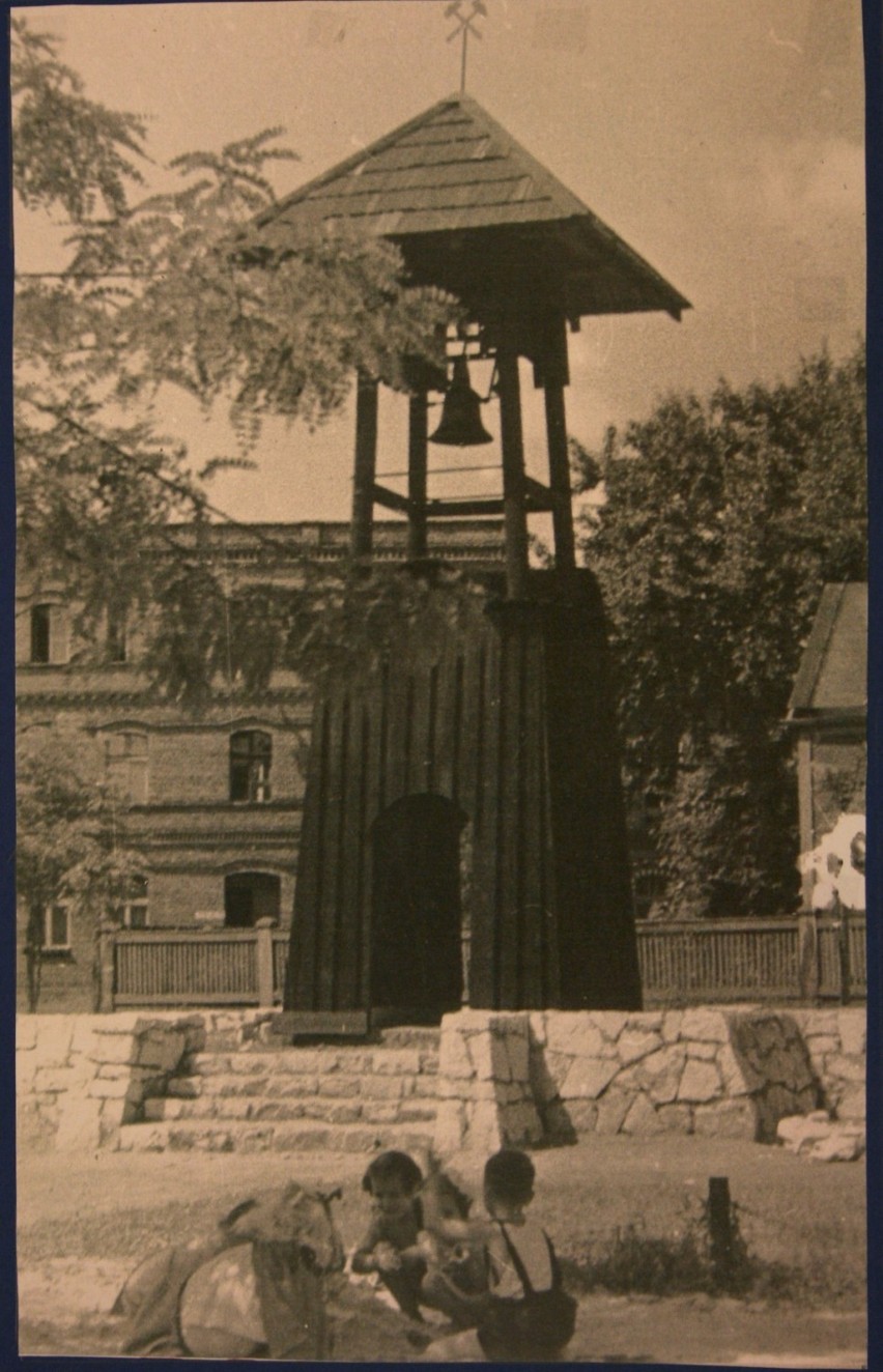 Dzwonnica gwarków archiwalne zdjęcie