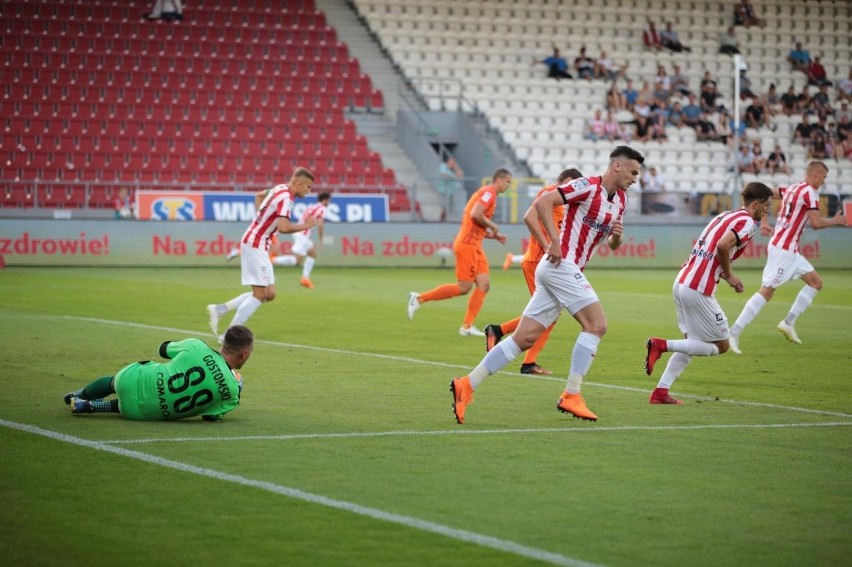 Maciej Gostomski grał w Cracovii jesienią 2018 r. Teraz jest...