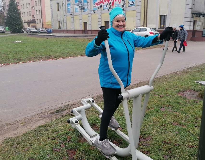 85-letnia Janina Rosińska przebiegła półmaraton i zdobyła wiele złotych medali ZDJĘCIA