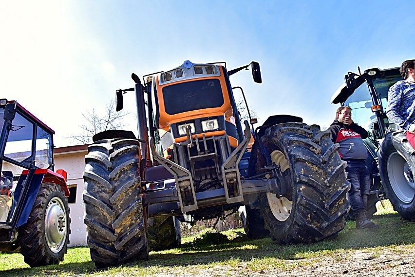 W binarowskim kościele święcenie traktorów odbywa się od...