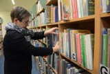 Biblioteka w Bełchatowie nalicza słone kary dla przetrzymujących książki 