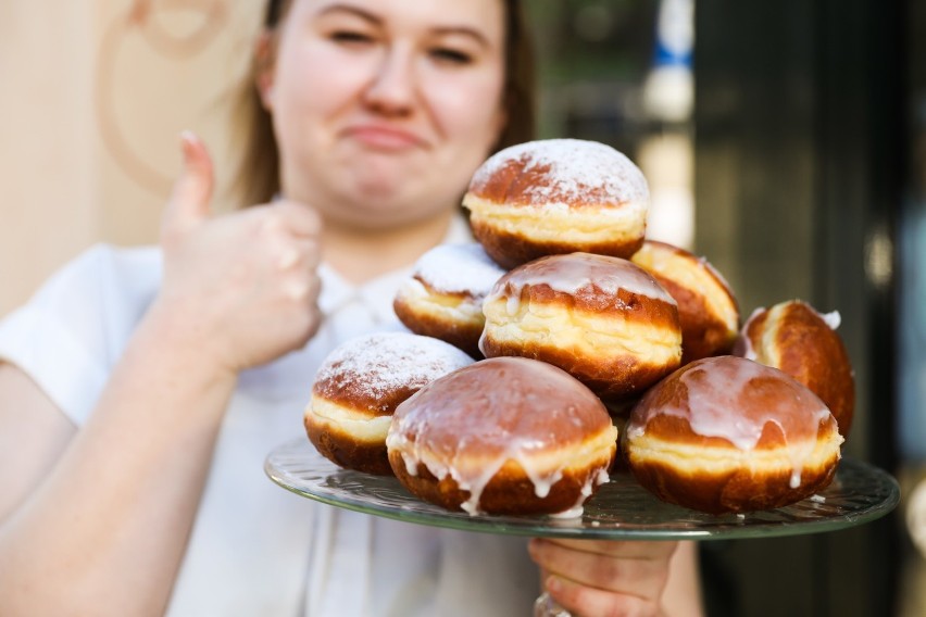 Cukiernia Czarodziej 

ul. Karmelicka 15

Pączek - 4 zł