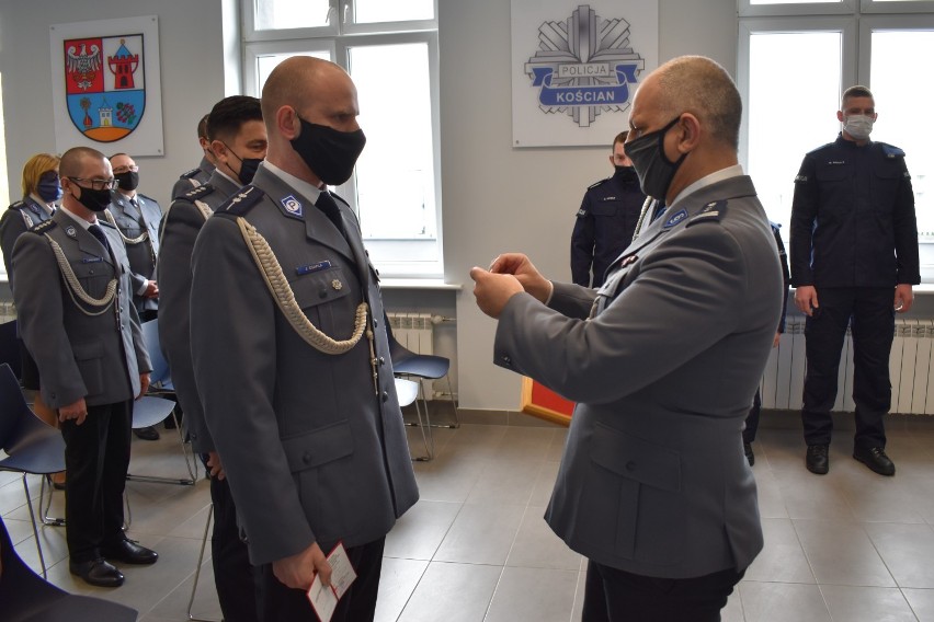 Ślubowania nowych policjantów w KPP Kościan
