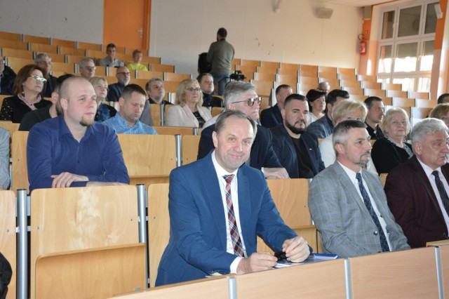 „PAKT dla Ziemi Lęborskiej” został zaprezentowany podczas spotkania w sali audiowizualnej Zespołu Szkół Mechaniczno - Informatycznych w Lęborku (19.03.2024 r.)