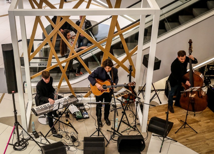 Koncert „Najpiękniejszych kolęd” w wykonaniu SOŁTAN ART w...