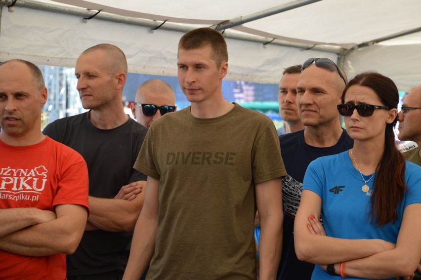 Rawicz. 24-godzinny Rawicki Festiwal Sportu (2019). Oto zdjęcia biegaczy biorących udział w zmaganiach [ZDJĘCIA]