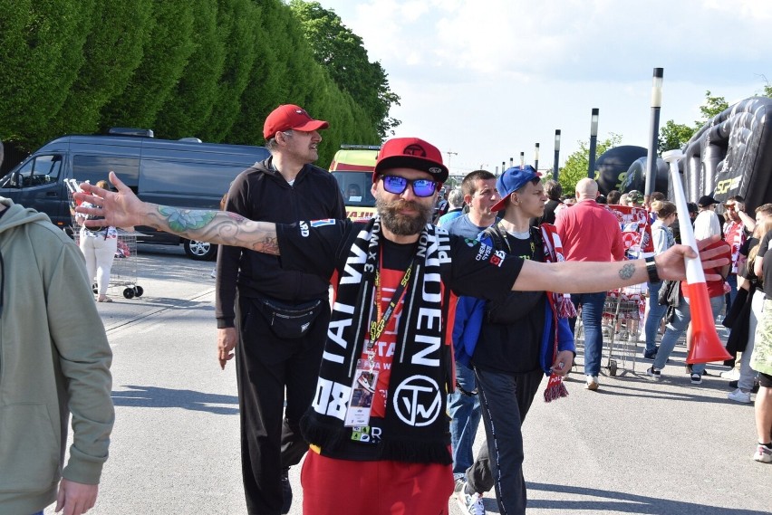 Kibice żużla na turnieju Grand Prix Polski na Stadionie PGE...