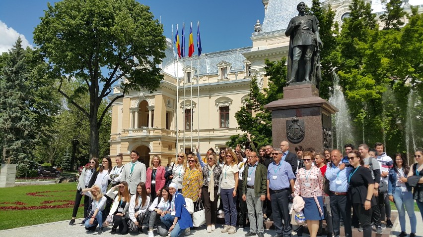 Zespół Szkolno-Przedszkolny w Dębem z Erasmusem w Rumunii