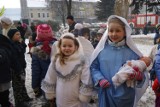 Nowy Targ: Dzieci i burmistrz ubierali miejską choinkę [GALERIA][VIDEO]