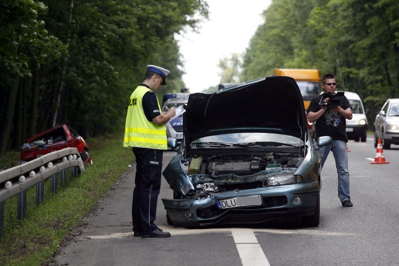 Wypadek na trasie Legnica - Lubin (ZDJECIA)