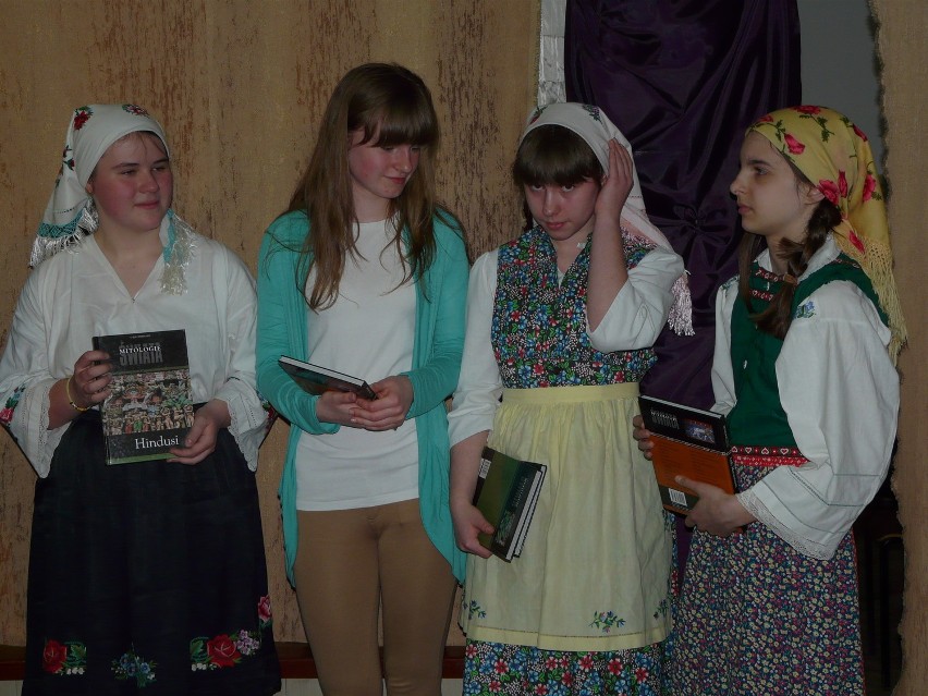 XIV festiwal miniatur teatralnych w LO [FOTO]