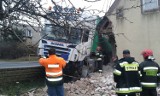 Żnin: O krok od tragedii. Kierowca scanii zasnął za kierownicą