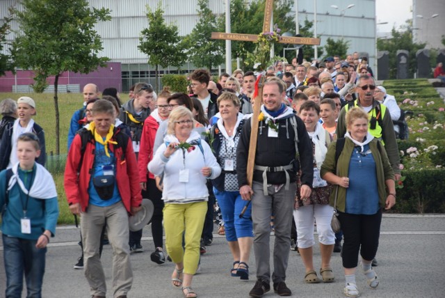 XXV Jubileuszowa Parafialna Pielgrzymka Szlakiem Orlich Gniazd z bł. Karoliny na Jasną Górę