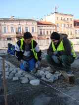 Rynek w Oświęcimiu znowu pełen robotników